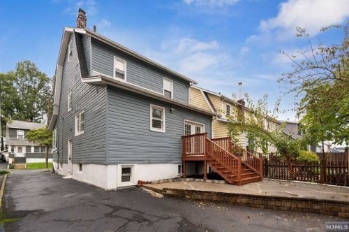 72 Hughes St, Maplewood NJ  07040-3304 exterior