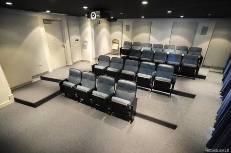 1296 Kapiolani Blvd, Honolulu HI  96814-2803 exterior