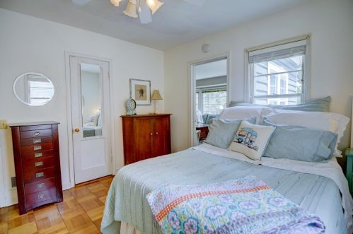 117 Marquette St, Madison WI 53704-5111 exterior