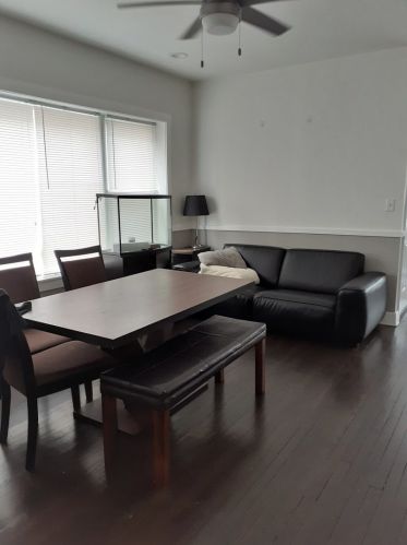 6634 Richmond St, Chicago IL 60645-4211 exterior