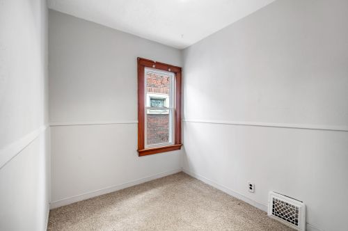 1755 61, Milwaukee WI 53214-5005 exterior