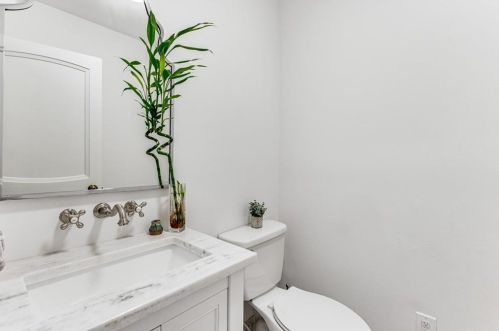 7105 Brandon Mill Rd, Atlanta GA  30328-1922 exterior