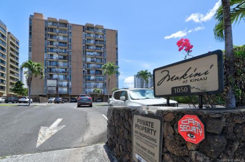 1050 Kinau St, Honolulu HI  96814-1046 exterior