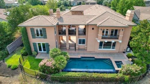 236 Socrates Pl, Folsom CA 95762-3957 exterior