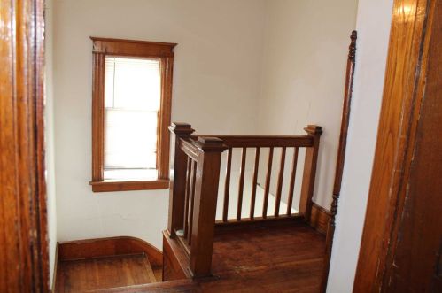 49 Worrall Ave, Poughkeepsie NY 12603-2335 exterior