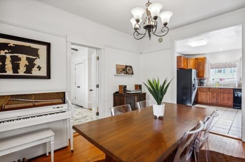 2491 Burtz St, Atlanta GA  30318-1802 exterior