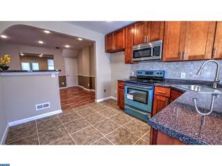 7168 Uber St, Philadelphia, PA 19138-2116