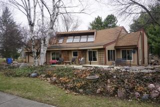 6346 Briarcliff Ln, Madison, WI 53562-3822