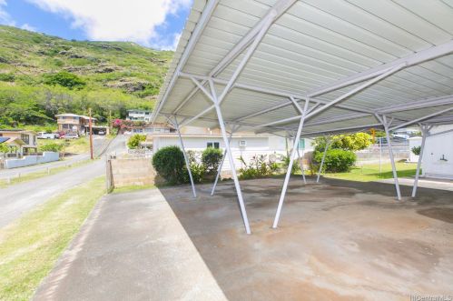 316 Elelupe Rd, Honolulu HI 96821-2211 exterior