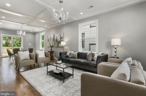 1502 Kearny St, Washington DC  20017-2958 exterior