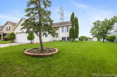 2528 Mapleview Ct, Grand Rapids, MI 49508-8427