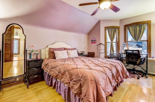 4017 Springfield Ave, Chicago IL 60618-1916 exterior