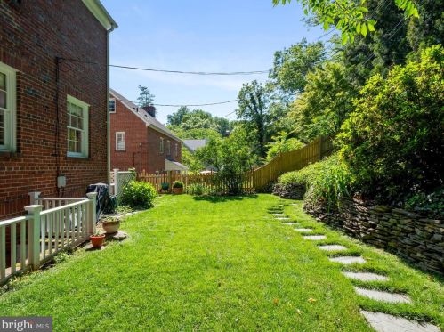 301 Glendale Ave, Alexandria VA 22301-2407 exterior