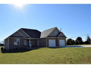 884 Clear Creek Cir, Lincolnton NC  28092-8004 exterior