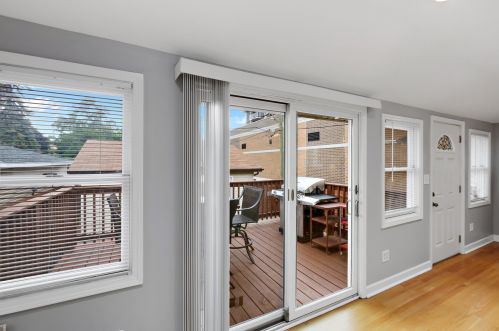 4744 Laramie Ave, Chicago IL 60803-6818 exterior