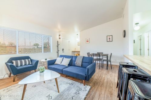 3201 Cherry Ave, Tucson AZ  85719-2219 exterior