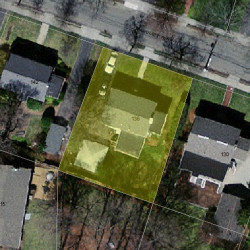 136 Randlett Park, Newton MA 02465-1744 aerial view
