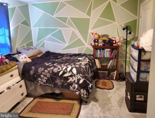 601 East Ave, New Castle DE  19720-6216 exterior