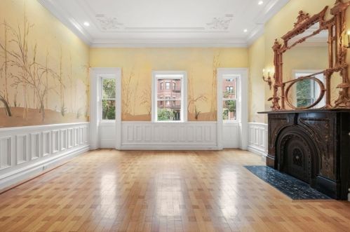 226 Beacon St, Boston MA exterior