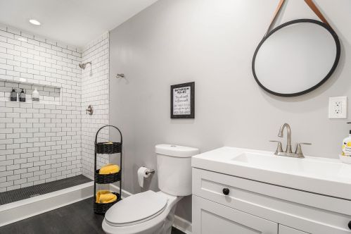 3547 Hathaway Rd, Kalamazoo MI 49009-4909 exterior