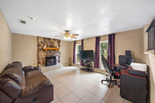 2134 Middle Creek Dr, Humble TX  77339-1722 exterior