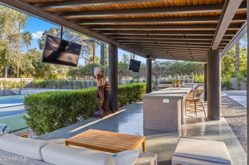 2111 Colter St, Phoenix AZ  85015-2821 exterior