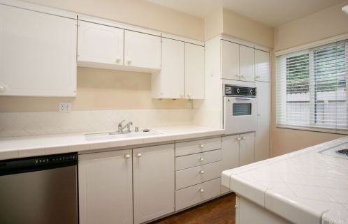 17912 Irvine Blvd, Tustin CA 92780-3314 exterior