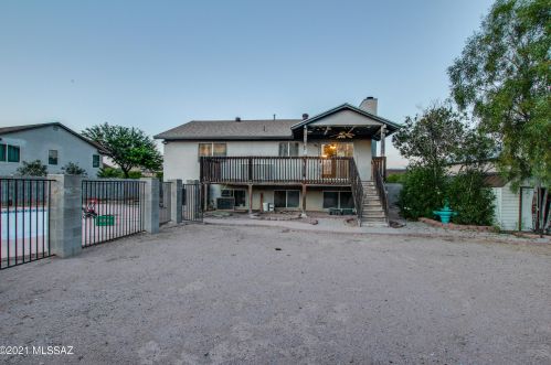 3413 Calle De Ln Bajada, Tucson AZ 85746-8341 exterior