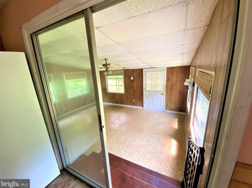 9550 Howes Rd, Dunkirk MD 20754-9254 exterior