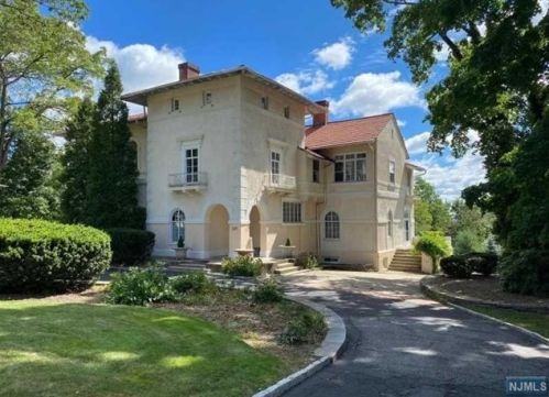 105 Upper Mtn Ave, Montclair NJ 07043-1436 exterior