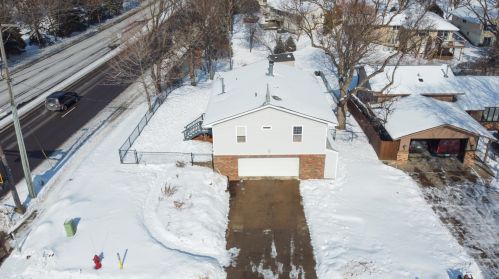 2380 3rd St, Saint Paul, MN 55112-7289