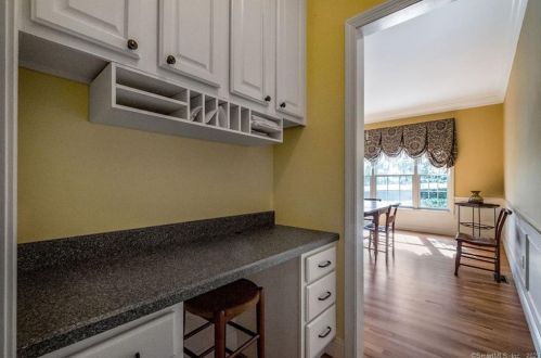 26 Overlook Farms Rd, Deep River CT 06419-1337 exterior