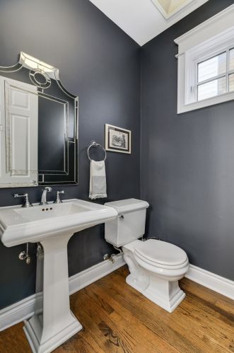 2219 Shakespeare Ave, Chicago IL 60647-3316 exterior