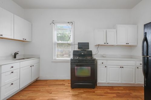 4856 Winchester Ave, Chicago IL 60609-4847 exterior