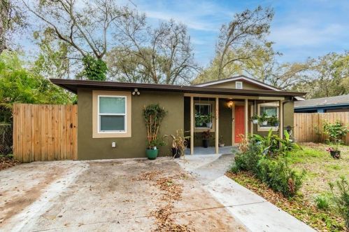 1603 Henry Ave, Tampa FL 33603-1110 exterior