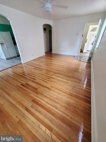 6910 Ardleigh St, Philadelphia PA  19119-1314 exterior