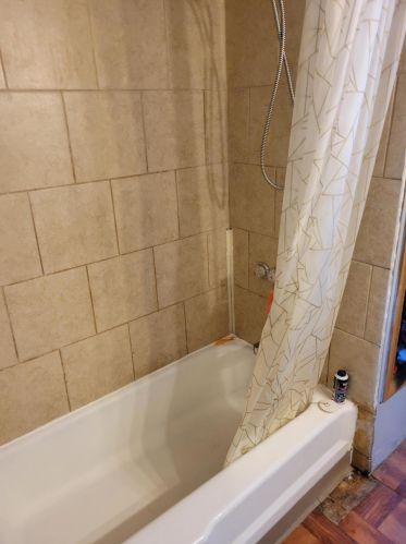 1563 Turner, Grand Rapids MI 49504-3235 exterior