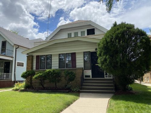 2943 50th St, Milwaukee WI  53219-3319 exterior