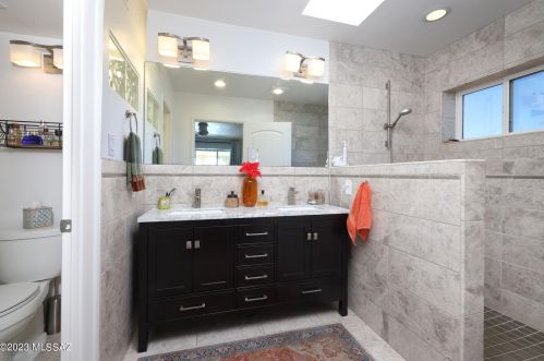 1202 Chula Vista Rd, Tucson AZ  85704-3008 exterior