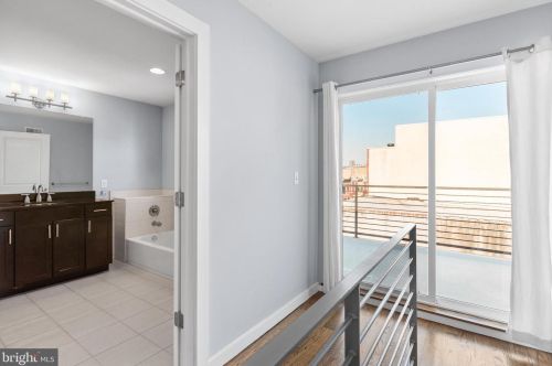 1753 Federal St, Philadelphia PA 19146-2915 exterior