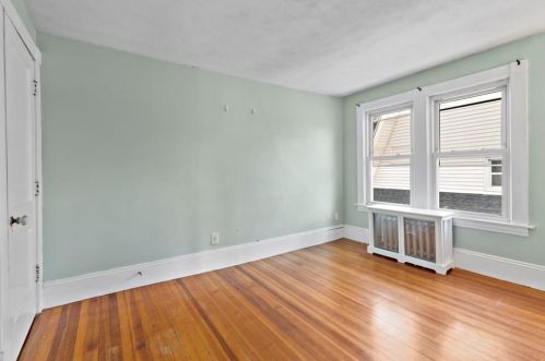 55 Burton St, Springfield MA 01108-2252 exterior