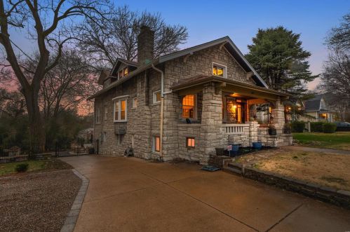 1507 Mccausland Ave, Saint Louis MO 63117-1938 exterior