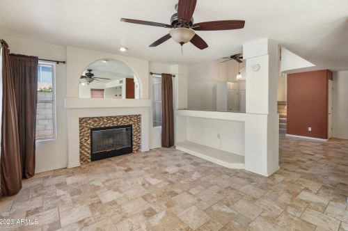 17416 13th St, Phoenix AZ  85022-2075 exterior