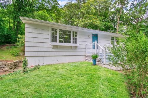 20 Geer Rd, Exeter, CT 06249-2603