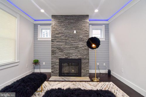 2911 17th St, Washington DC  20018-1825 exterior