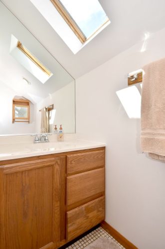 615 Saylor Ave, Elmhurst IL 60126-4305 exterior