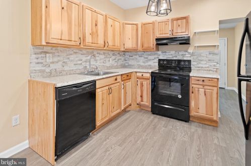 3045 Carlisle St, Philadelphia PA  19132-2312 exterior