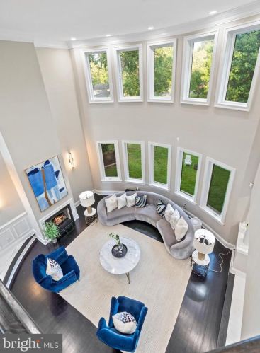 1645 Kirby Rd, Mc Lean VA  22101-3240 exterior