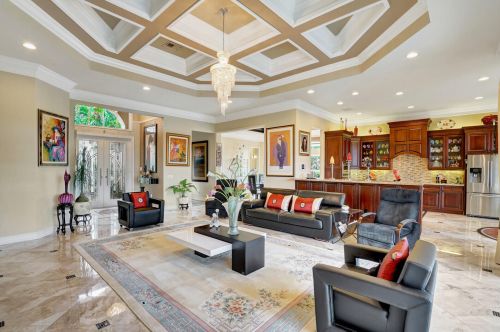 7016 Corning Cir, Boynton Beach FL 33437-3984 exterior