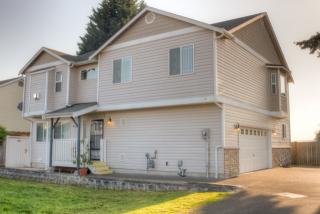 5923 24th Ave, Seattle, WA 98107-3207